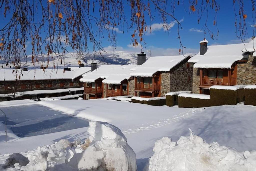 Chalet A Nahuja Buitenkant foto